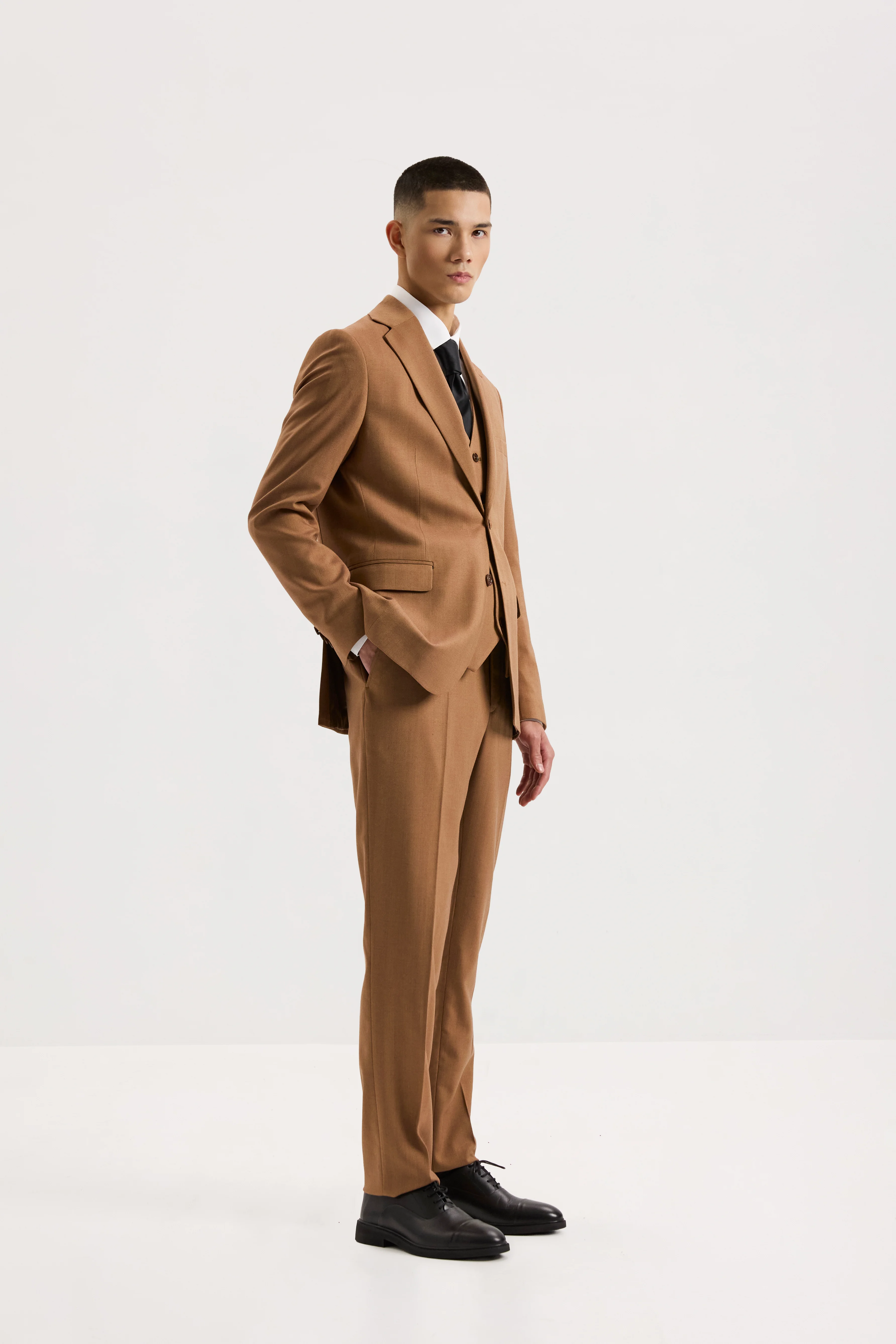 Чоловічий костюм-трійка з вовною теракотовий фактурний