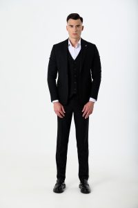 Чорний в смужку костюм-трійка з вовною be Gentleman 5