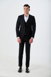 Чорний костюм-трійка з вовною be Gentleman 5