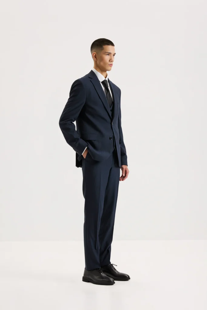 Чоловічий костюм-трійка з вовною синій з вкрапленнями be Gentleman 2