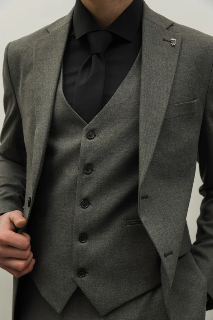 Чоловічий костюм-трійка з вовною сірий фактурний be Gentleman 2