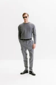 Gray woolen sweater with a round collar be Gentleman 5