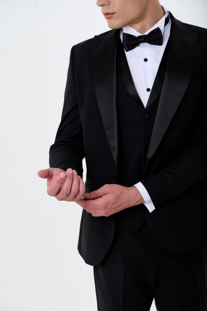 Чоловічий смокінг з вовною чорний be Gentleman 2