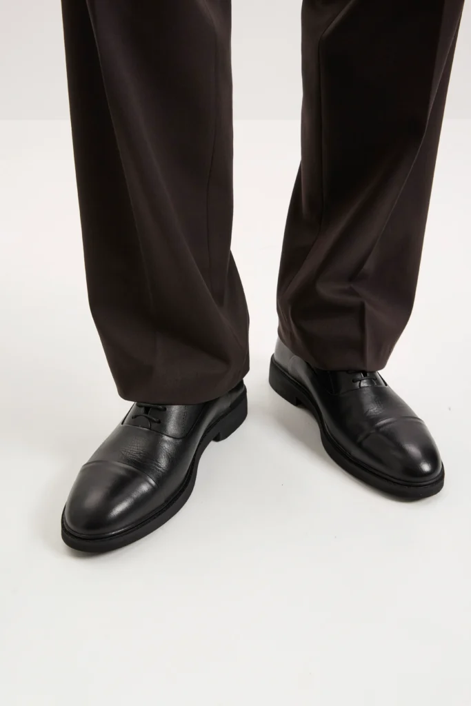 Туфлі-оксфорди чорні be Gentleman 2