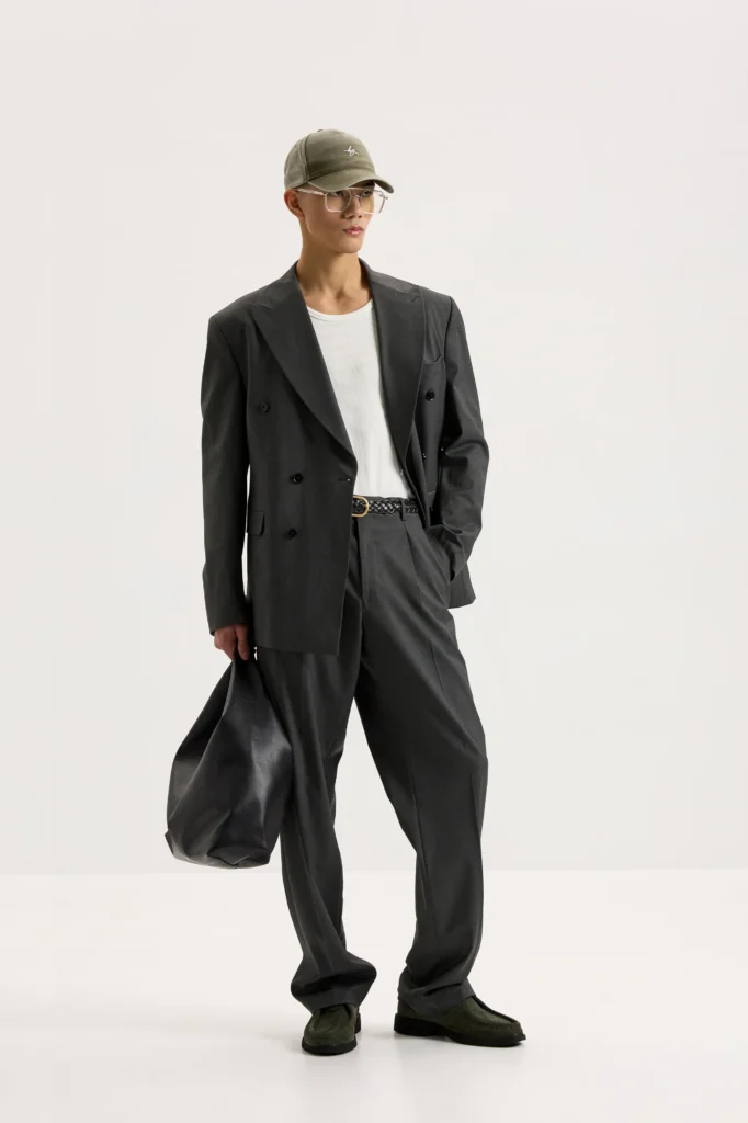 Костюм двобортний Shadow grey be Gentleman 2