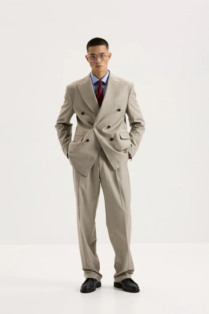 Костюм двобортний Light beige be Gentleman 2