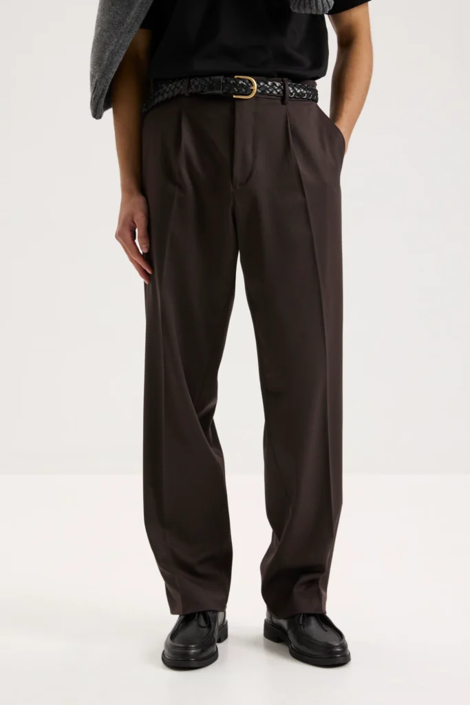 Штани вільного крою на основі вовни із защипами шоколадні be Gentleman 2